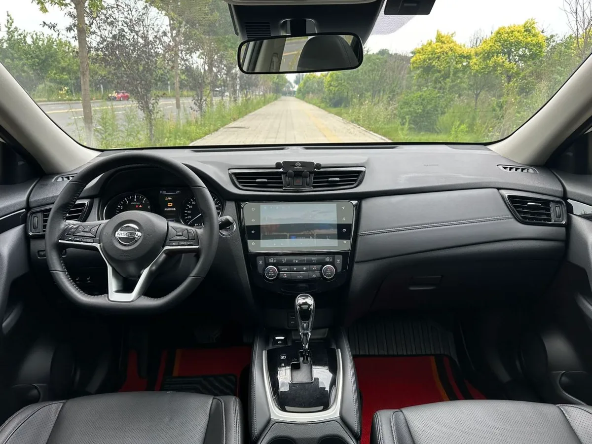 Nissan X-Trail 2023 года, снимок 11