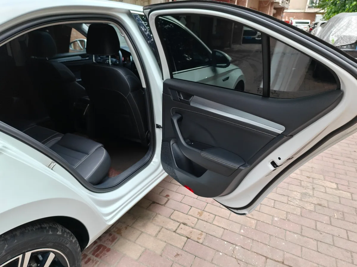 Skoda Superb 2024 года, снимок 16