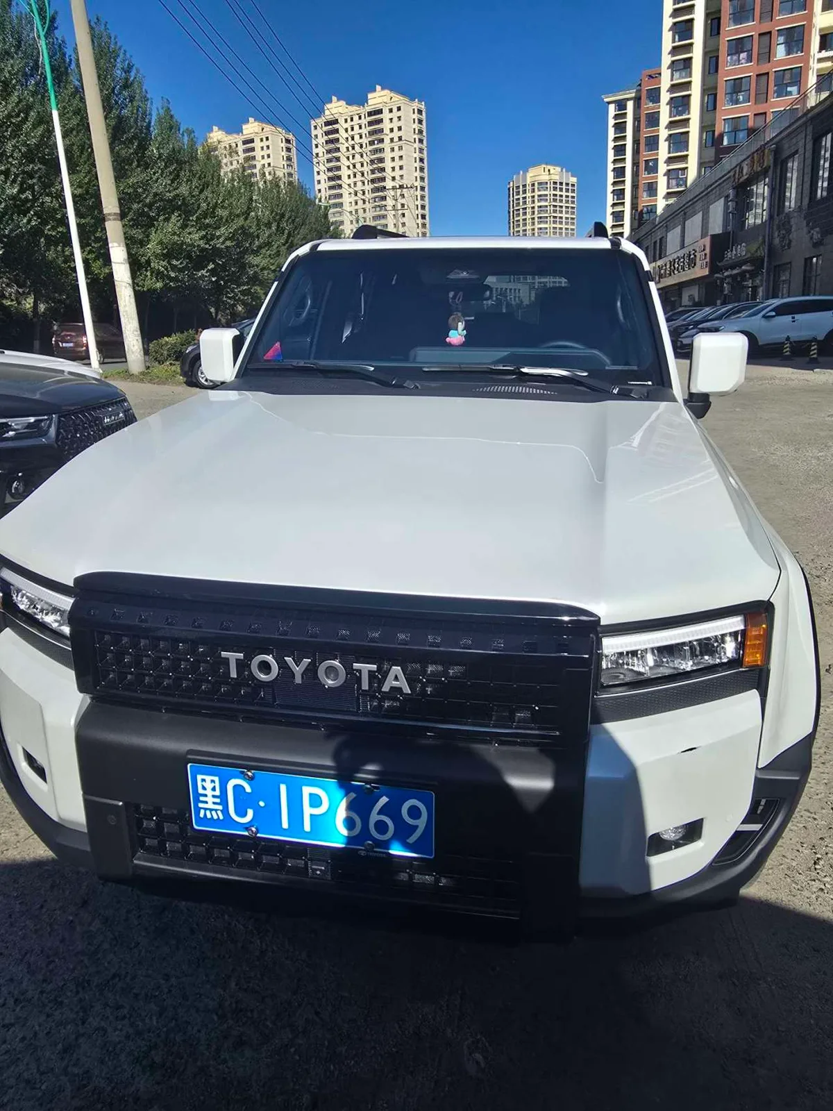 Toyota Land Cruiser Prado 2026 года, снимок 2