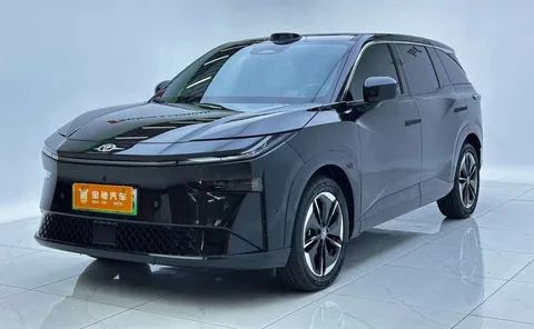 Toyota bZ3X 2025 года
