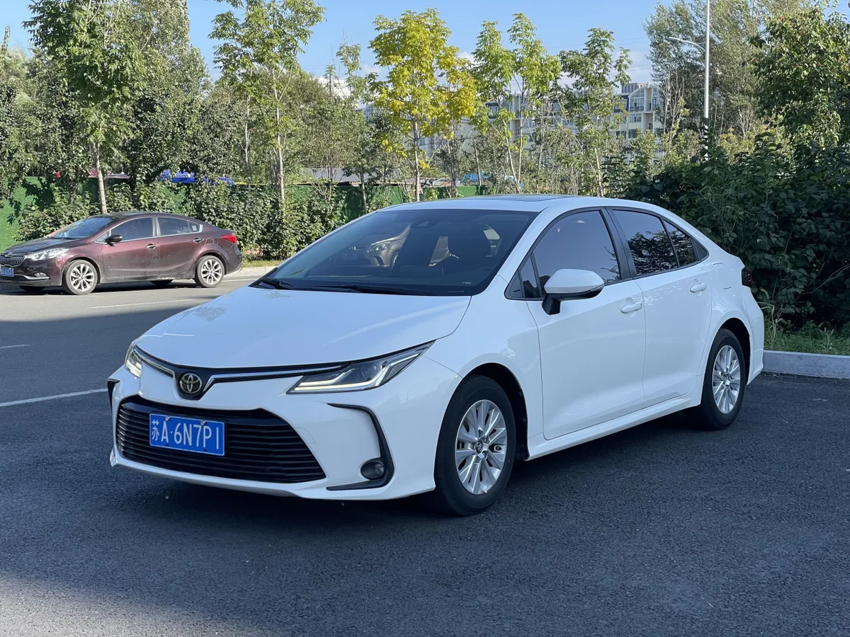Toyota Corolla 2021 года