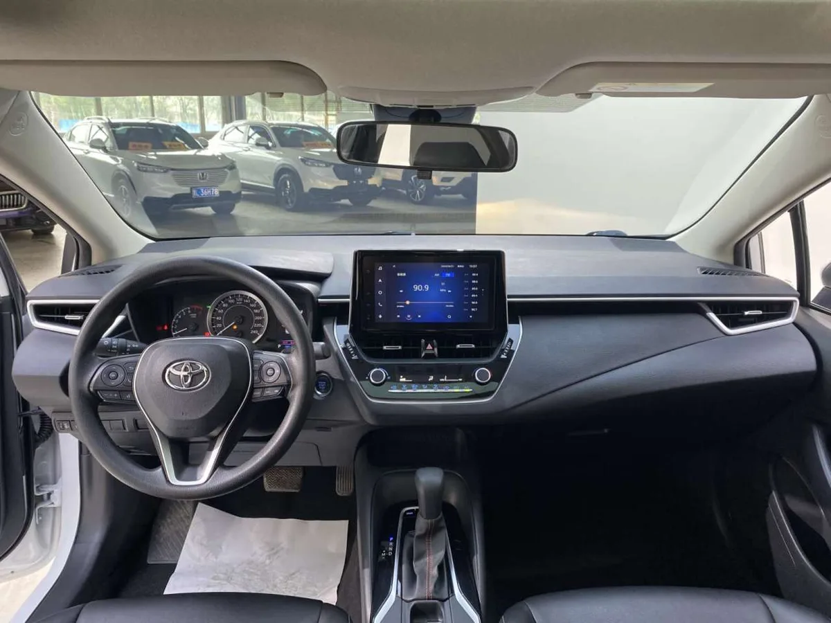 Toyota Corolla 2022 года, снимок 21