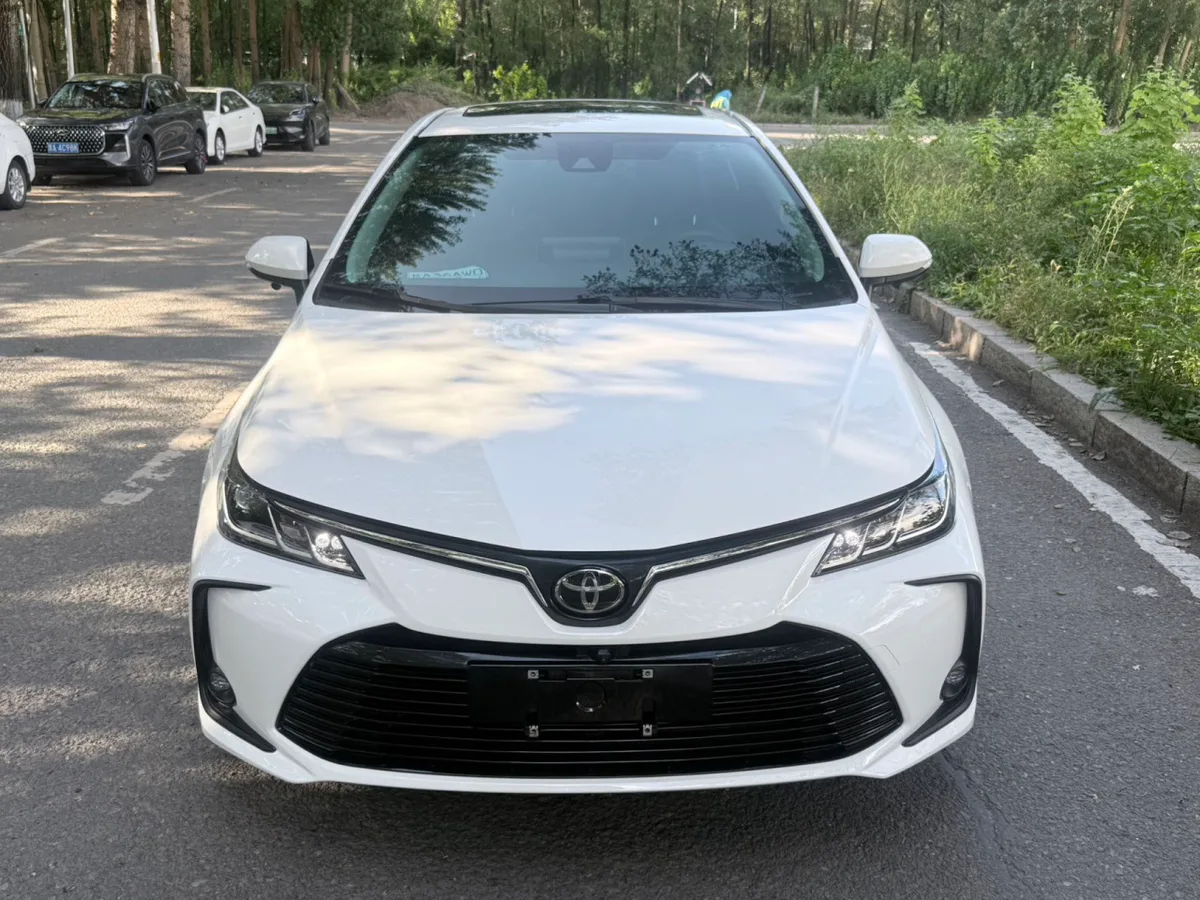 Toyota Corolla 2022 года, снимок 2