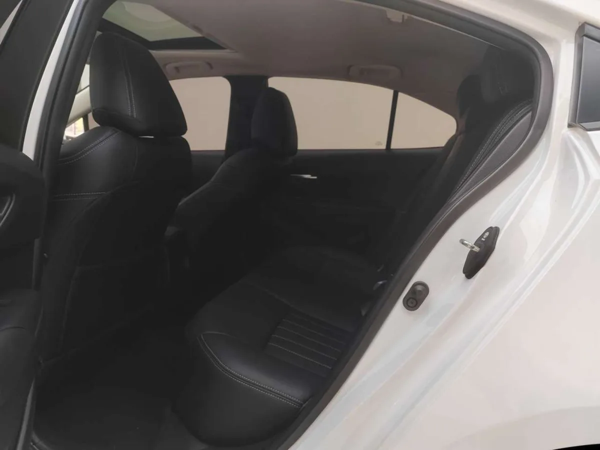 Toyota Corolla 2022 года, снимок 11