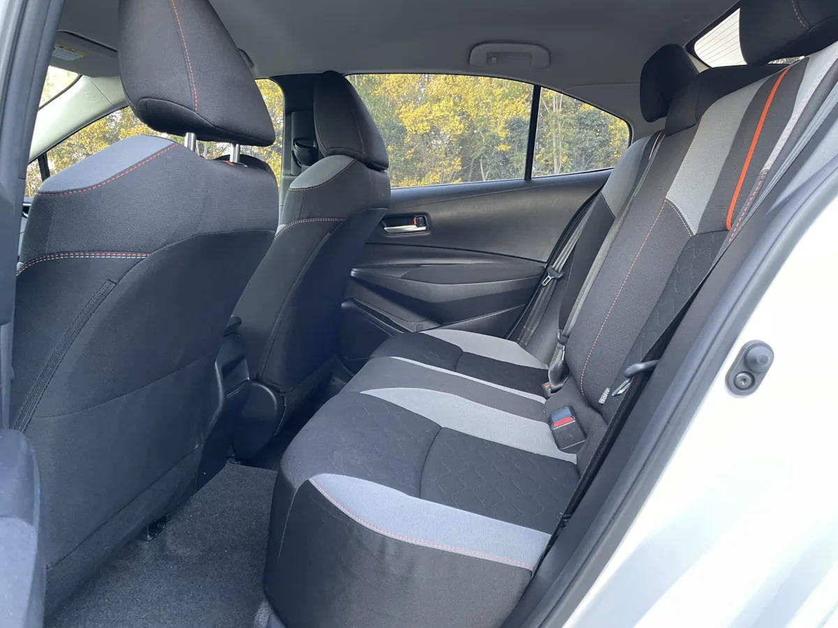 Toyota Corolla 2023 года, снимок 6