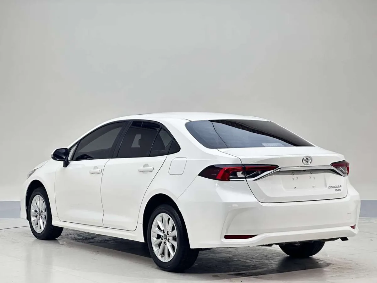 Toyota Corolla 2023 года, снимок 3