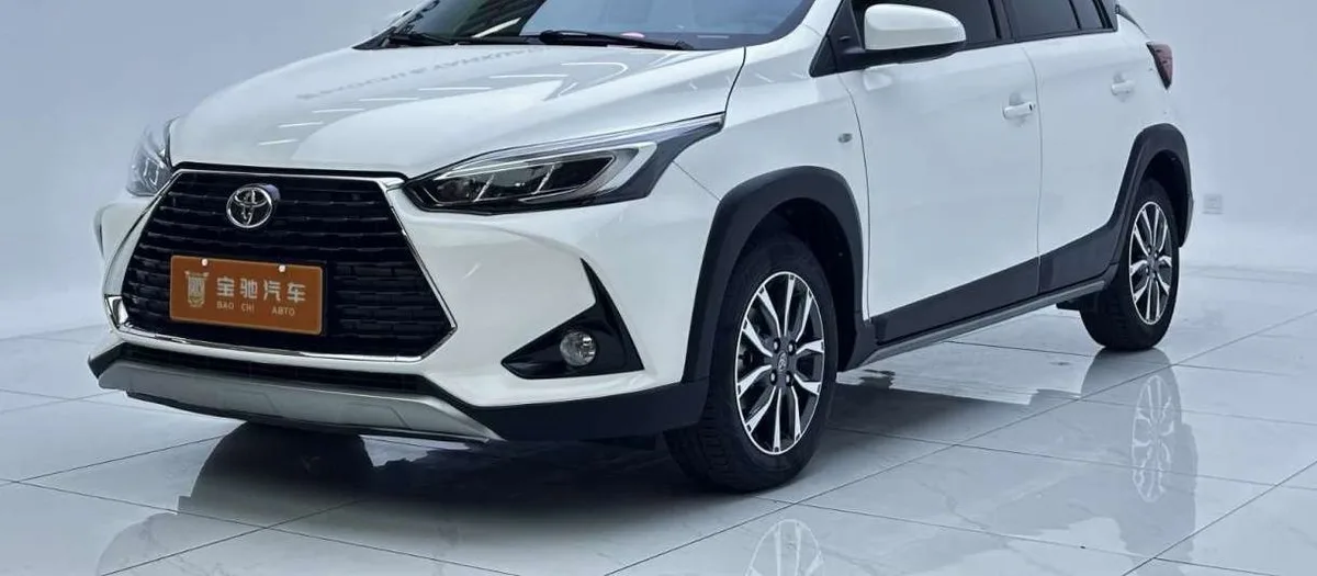 Toyota Yaris L 2022 года