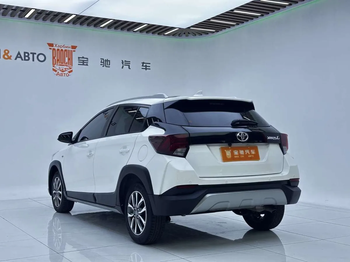 Toyota Yaris L 2022 года, снимок 6