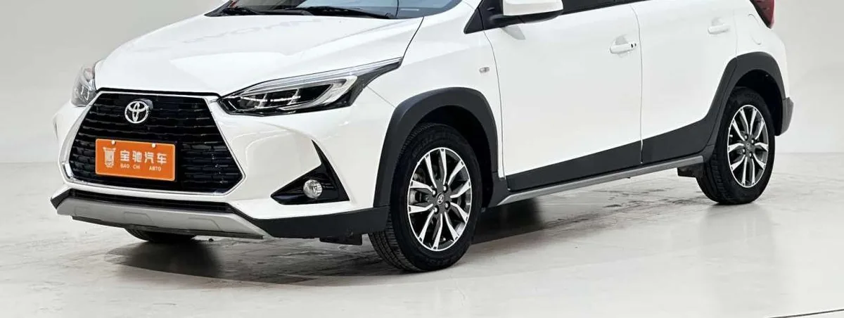 Toyota Yaris L 2022 года