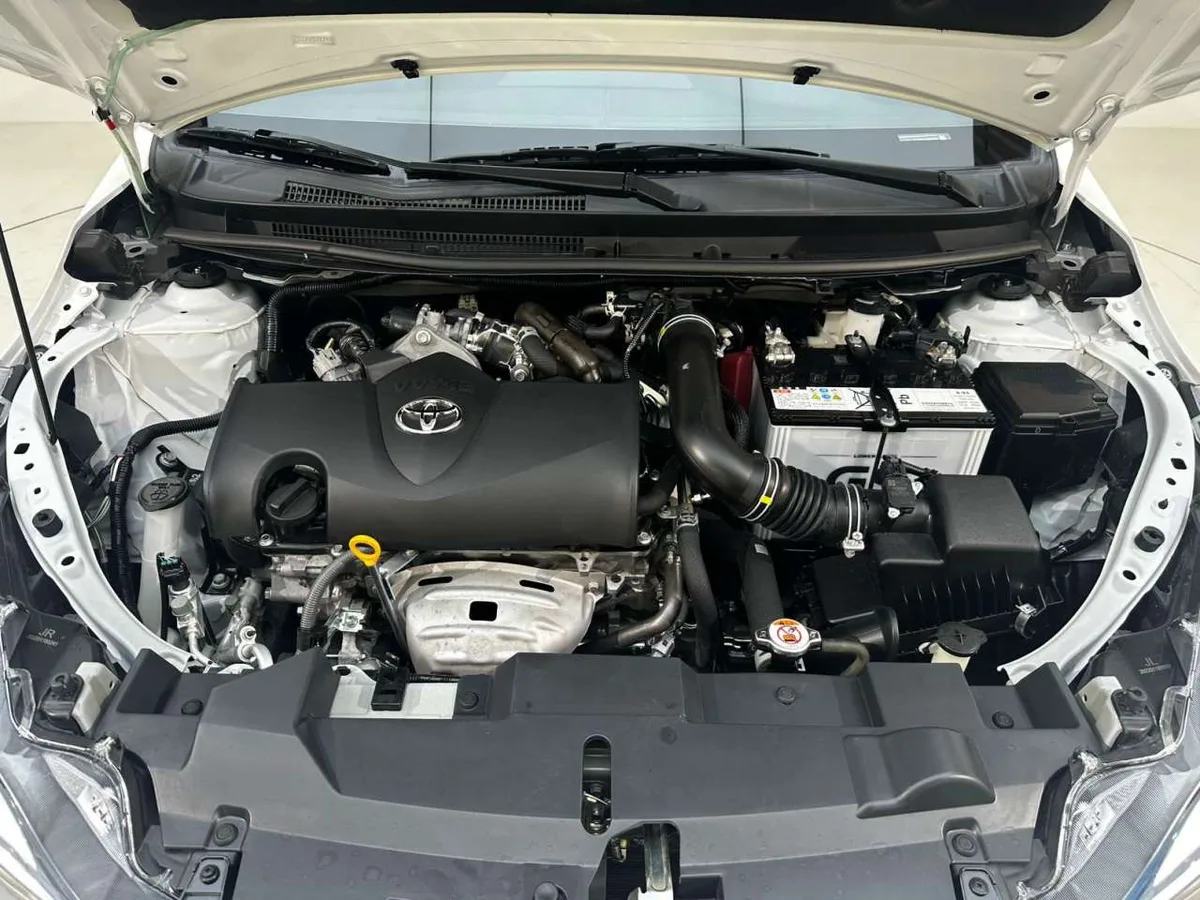 Toyota Yaris L 2022 года, снимок 25