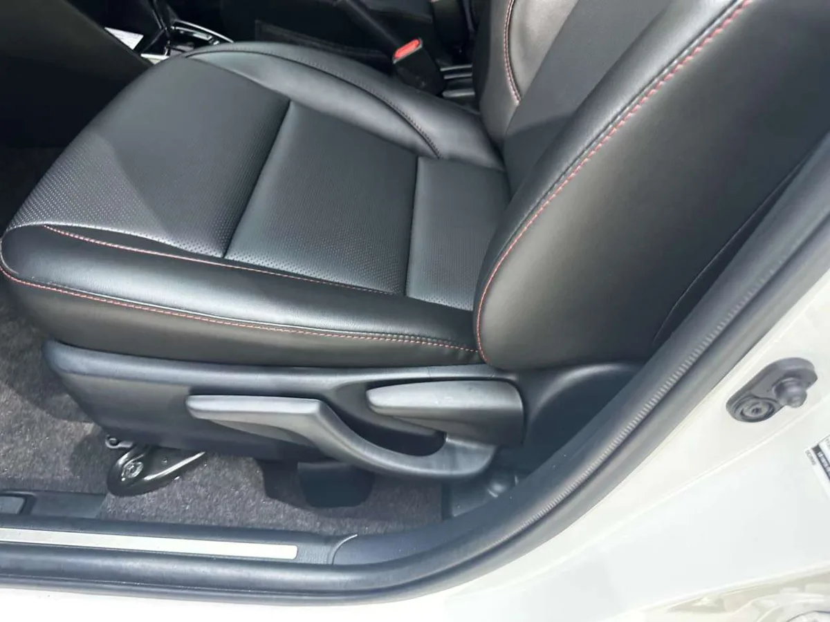 Toyota Yaris L 2022 года, снимок 26