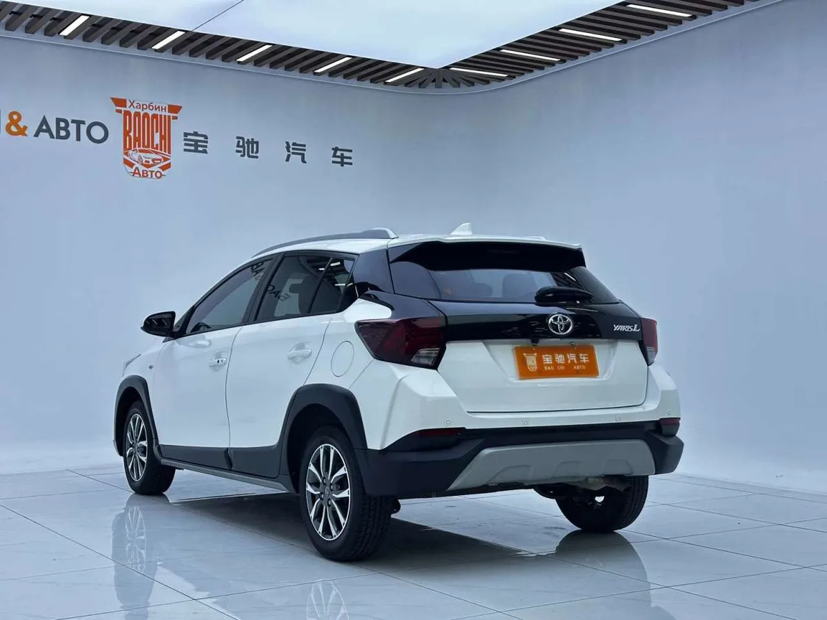 Toyota Yaris L 2022 года, снимок 4