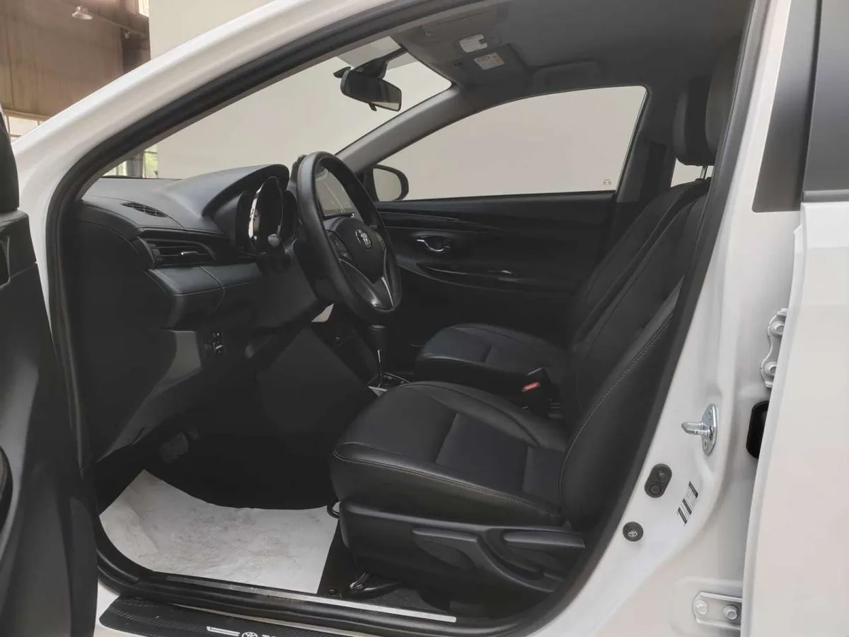 Toyota Yaris L 2022 года, снимок 10