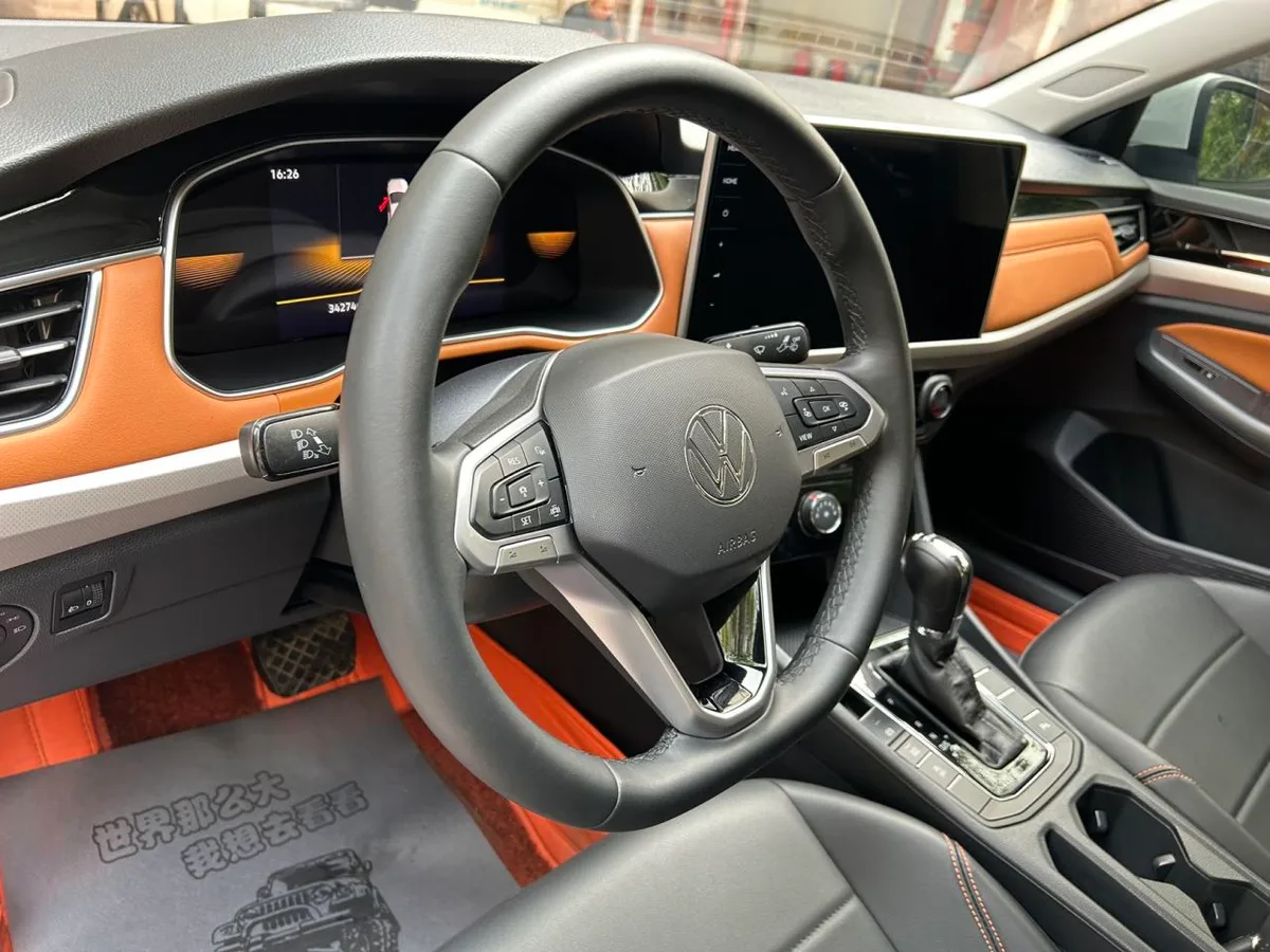 Volkswagen Bora 2022 года, снимок 11