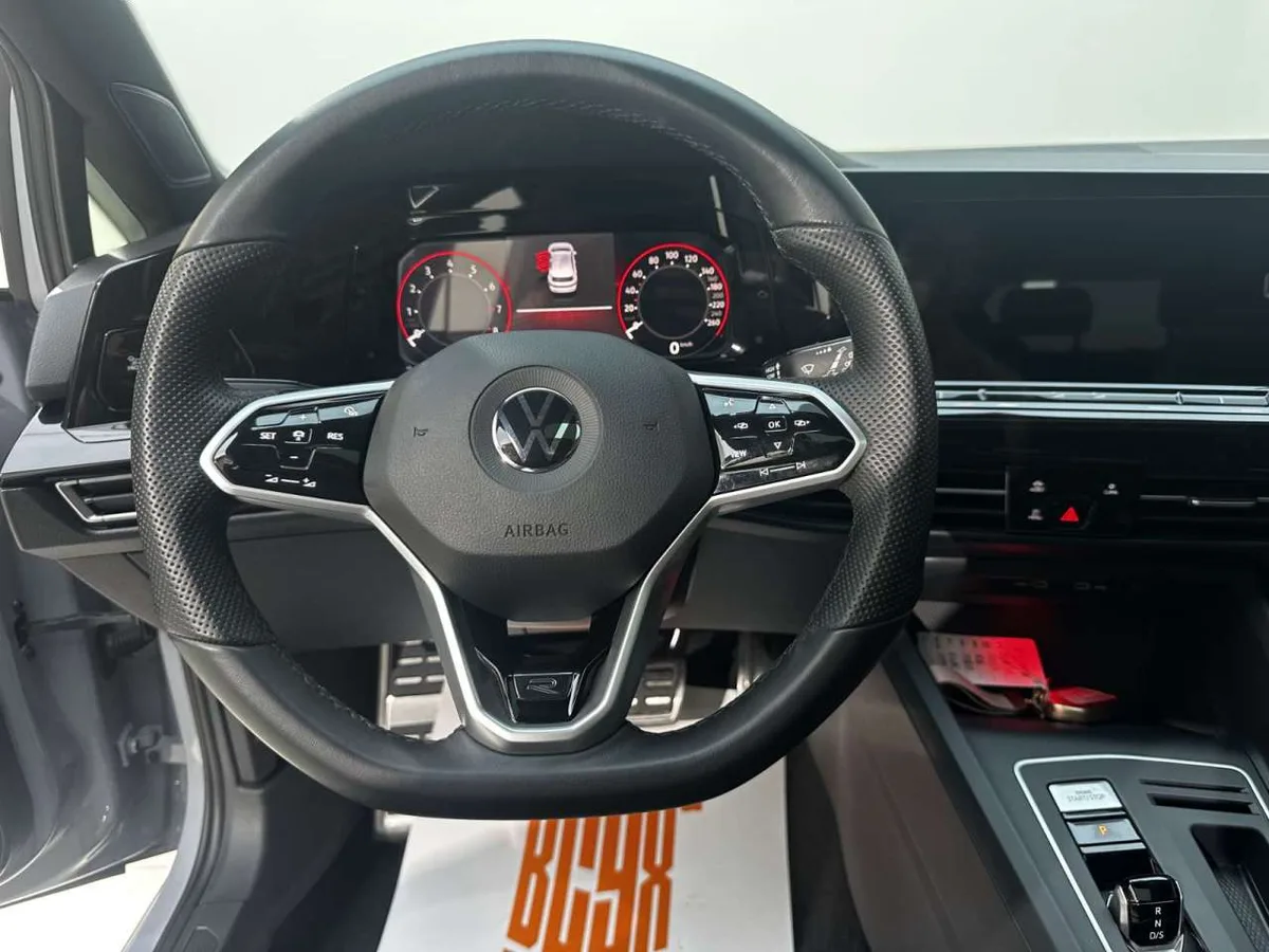 Volkswagen Golf 2022 года, снимок 8
