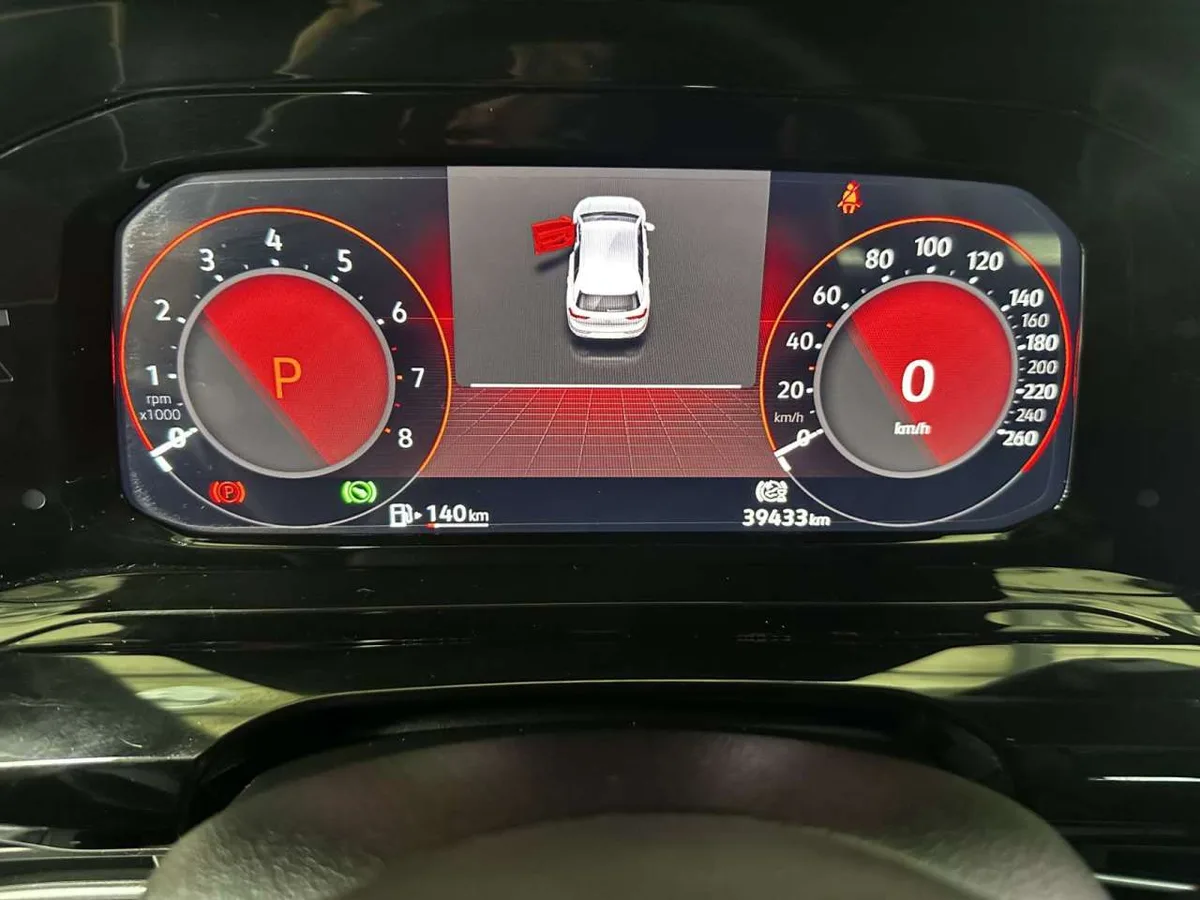 Volkswagen Golf 2022 года, снимок 15