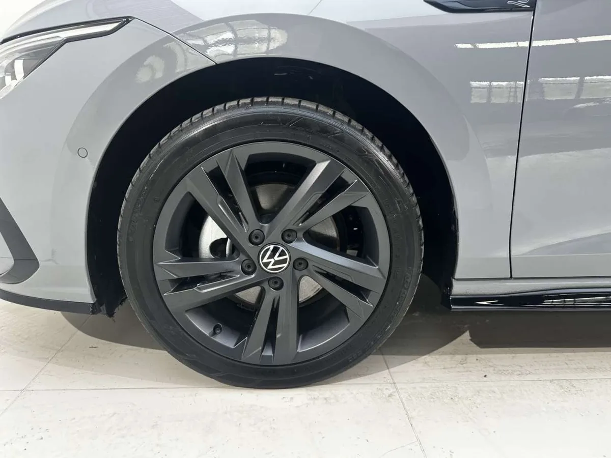 Volkswagen Golf 2022 года, снимок 17