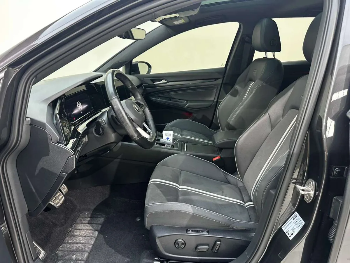 Volkswagen Golf 2022 года, снимок 22