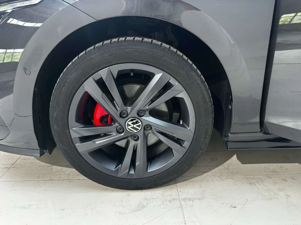 Volkswagen Golf 2022 года, снимок 26