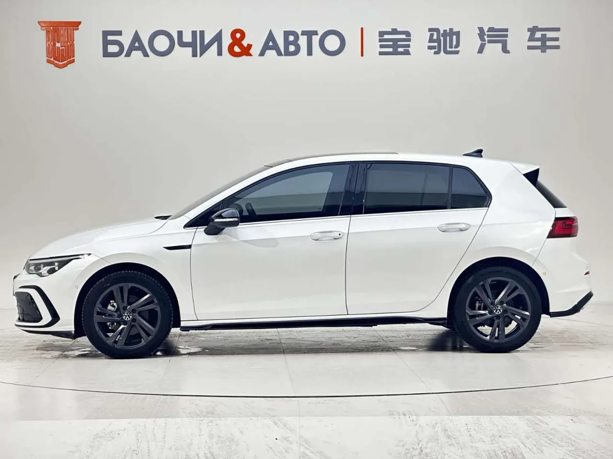 Volkswagen Golf 2022 года, снимок 7