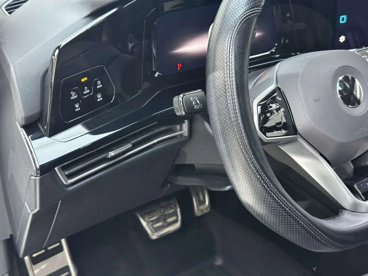 Volkswagen Golf 2022 года, снимок 15