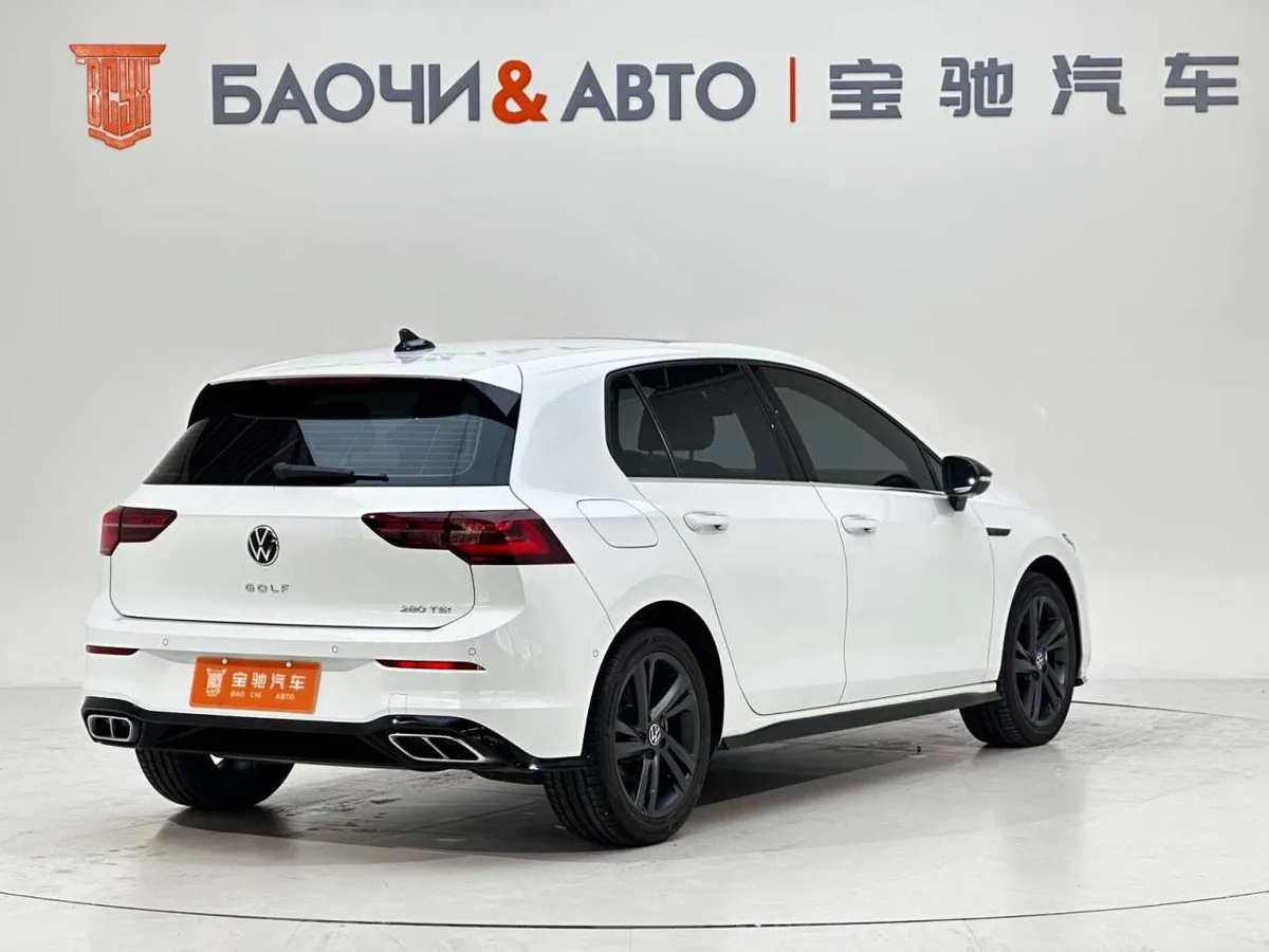 Volkswagen Golf 2022 года, снимок 5