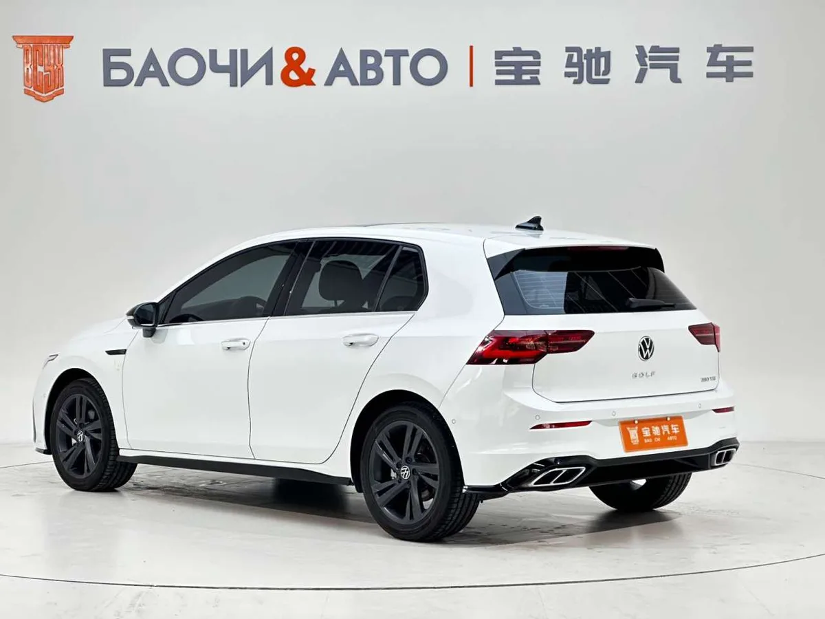 Volkswagen Golf 2022 года, снимок 7