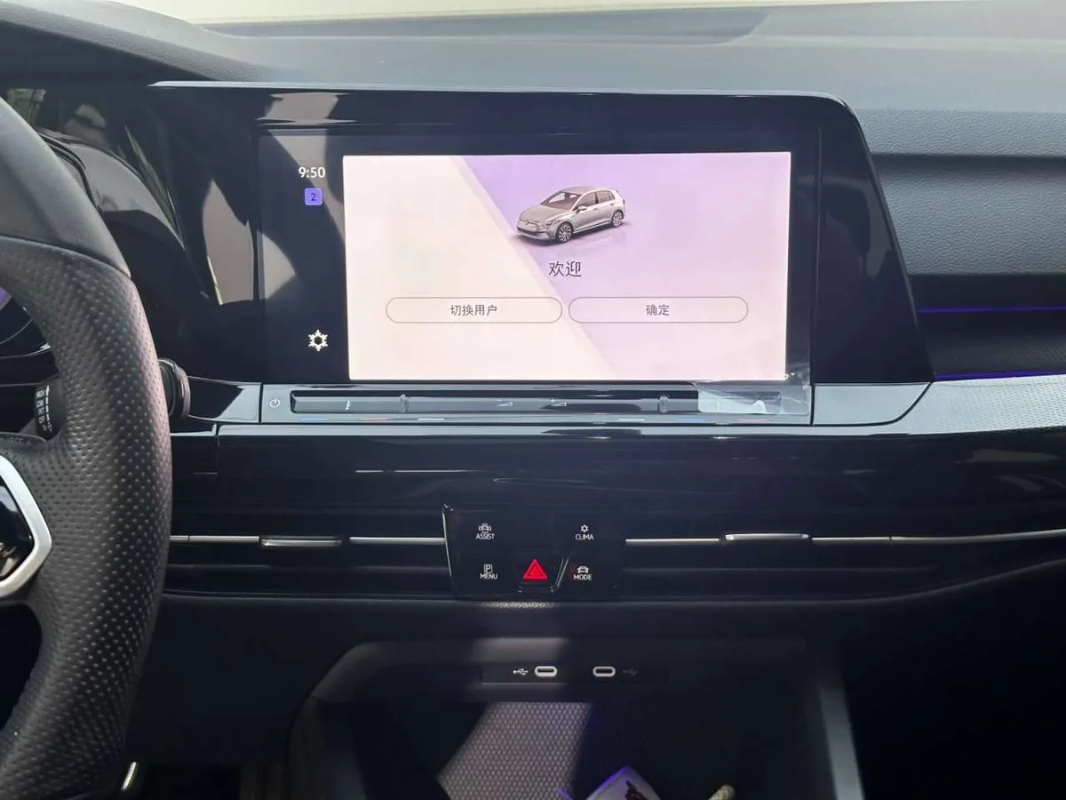 Volkswagen Golf 2022 года, снимок 12