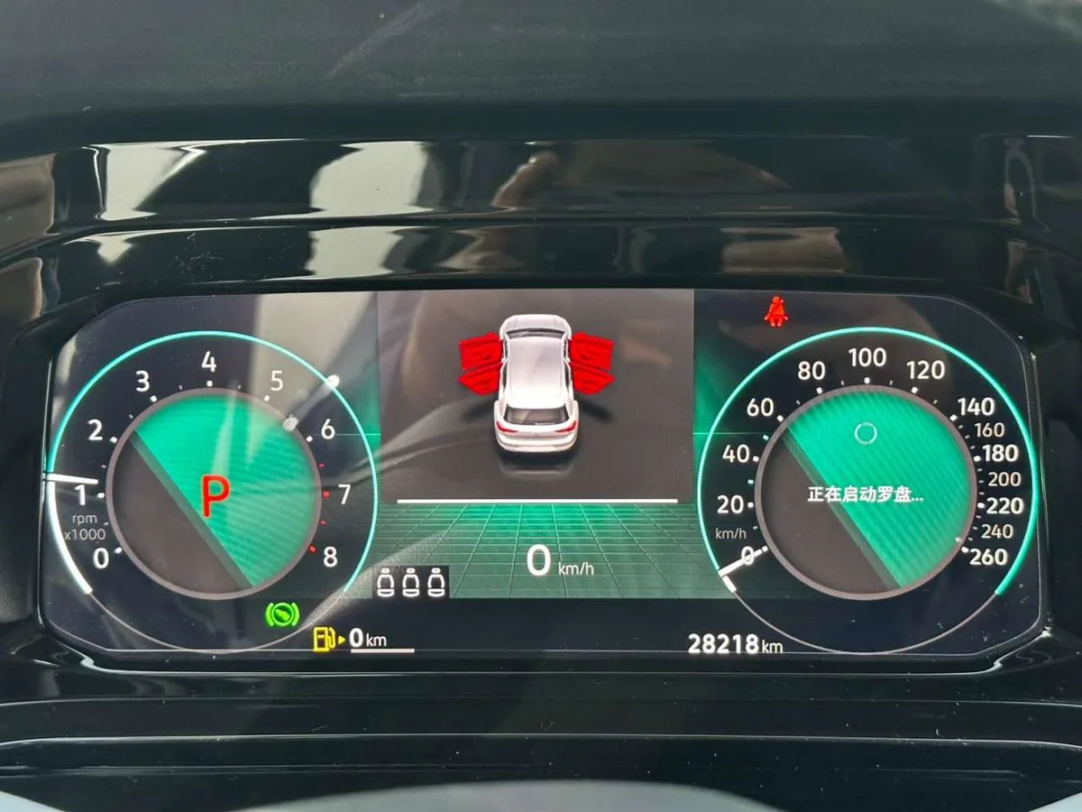 Volkswagen Golf 2022 года, снимок 10