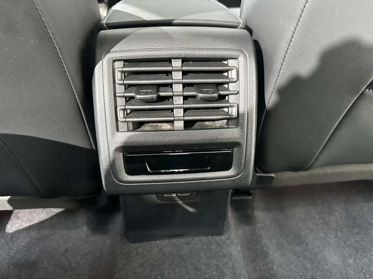 Volkswagen Golf 2022 года, снимок 25