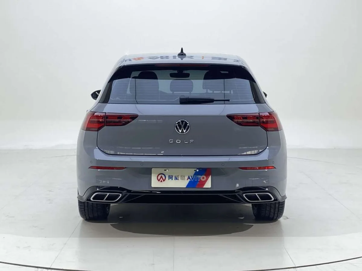 Volkswagen Golf 2023 года, снимок 3