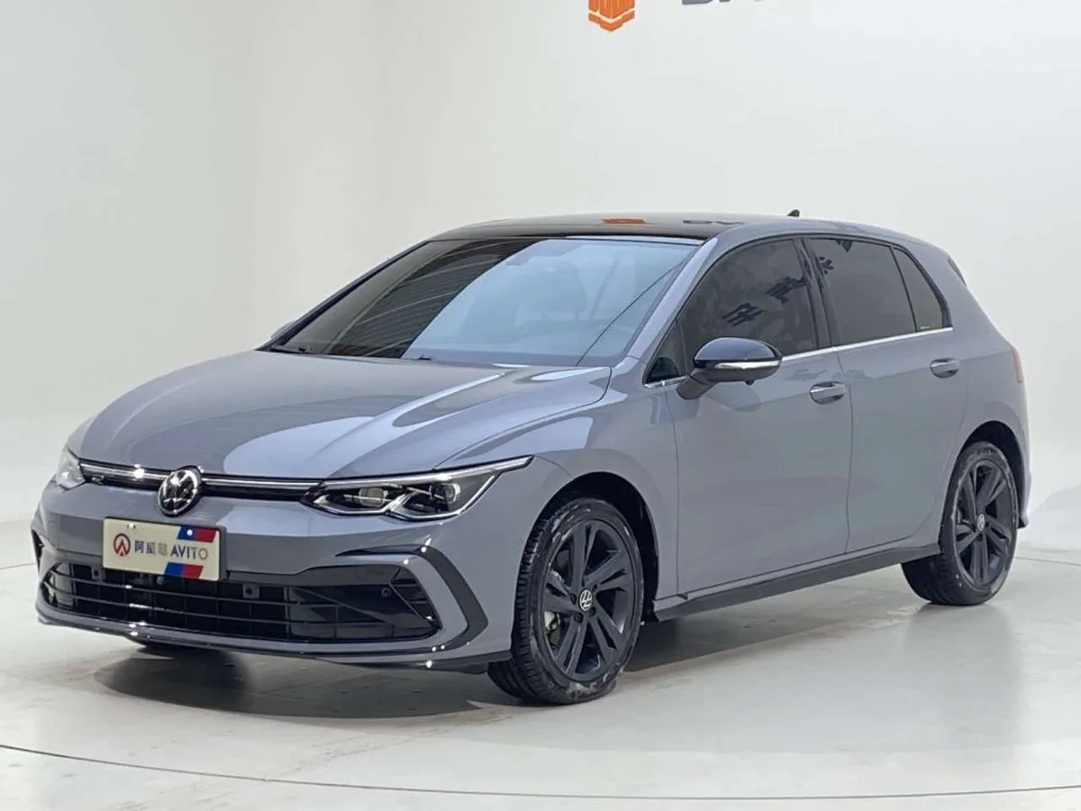 Volkswagen Golf 2023 года, снимок 4