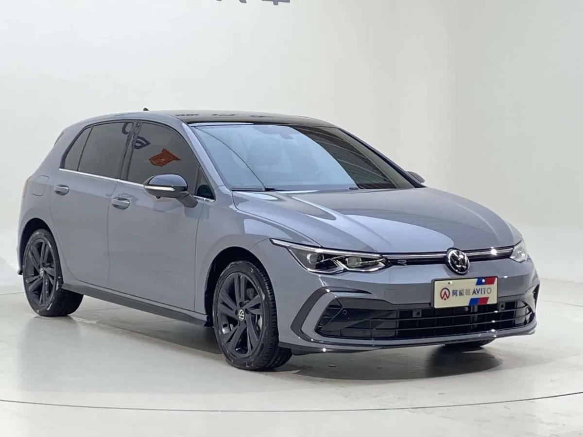 Volkswagen Golf 2023 года, снимок 8