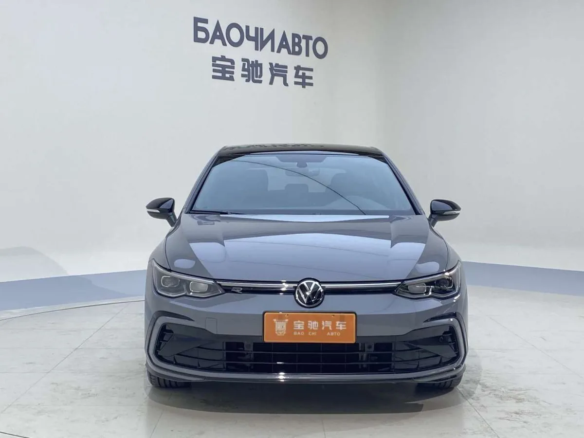 Volkswagen Golf 2023 года, снимок 4