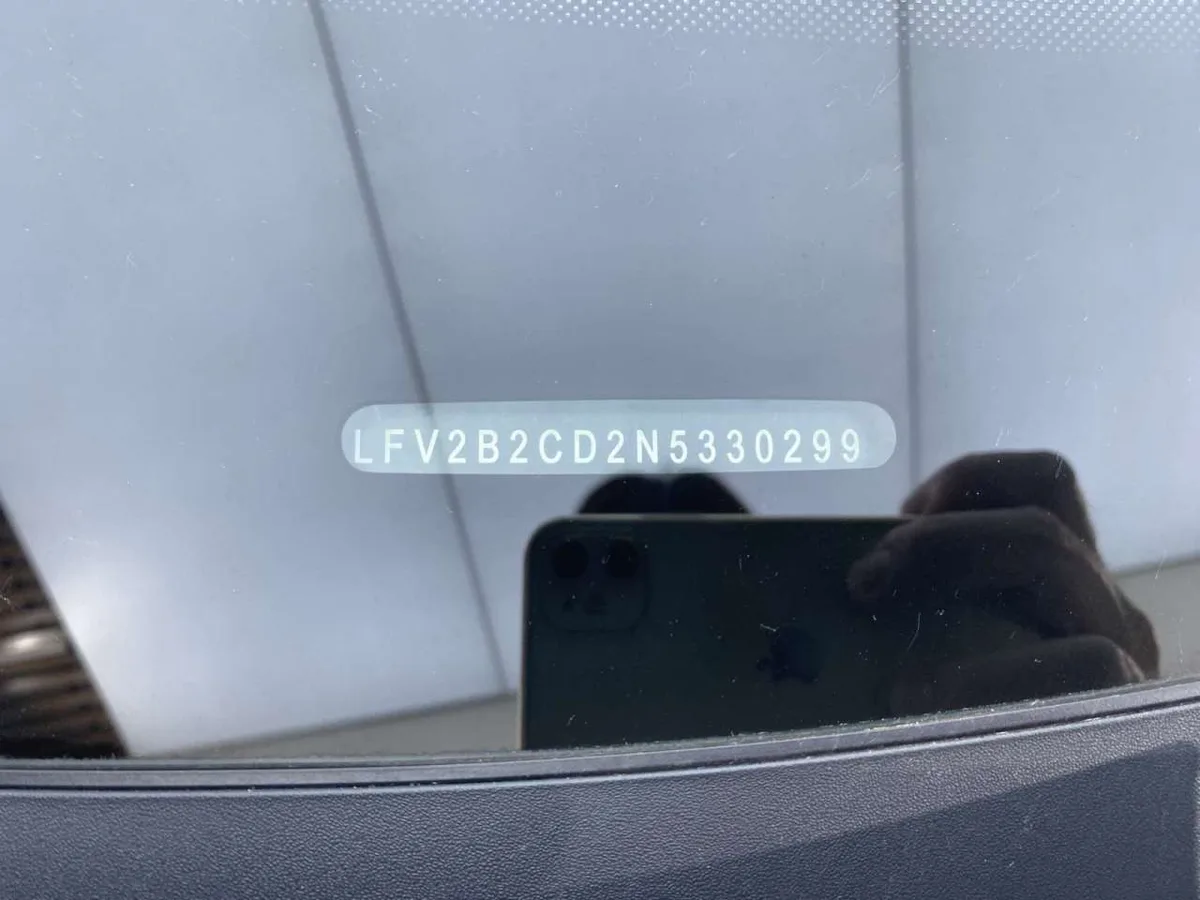 Volkswagen Golf 2023 года, снимок 22