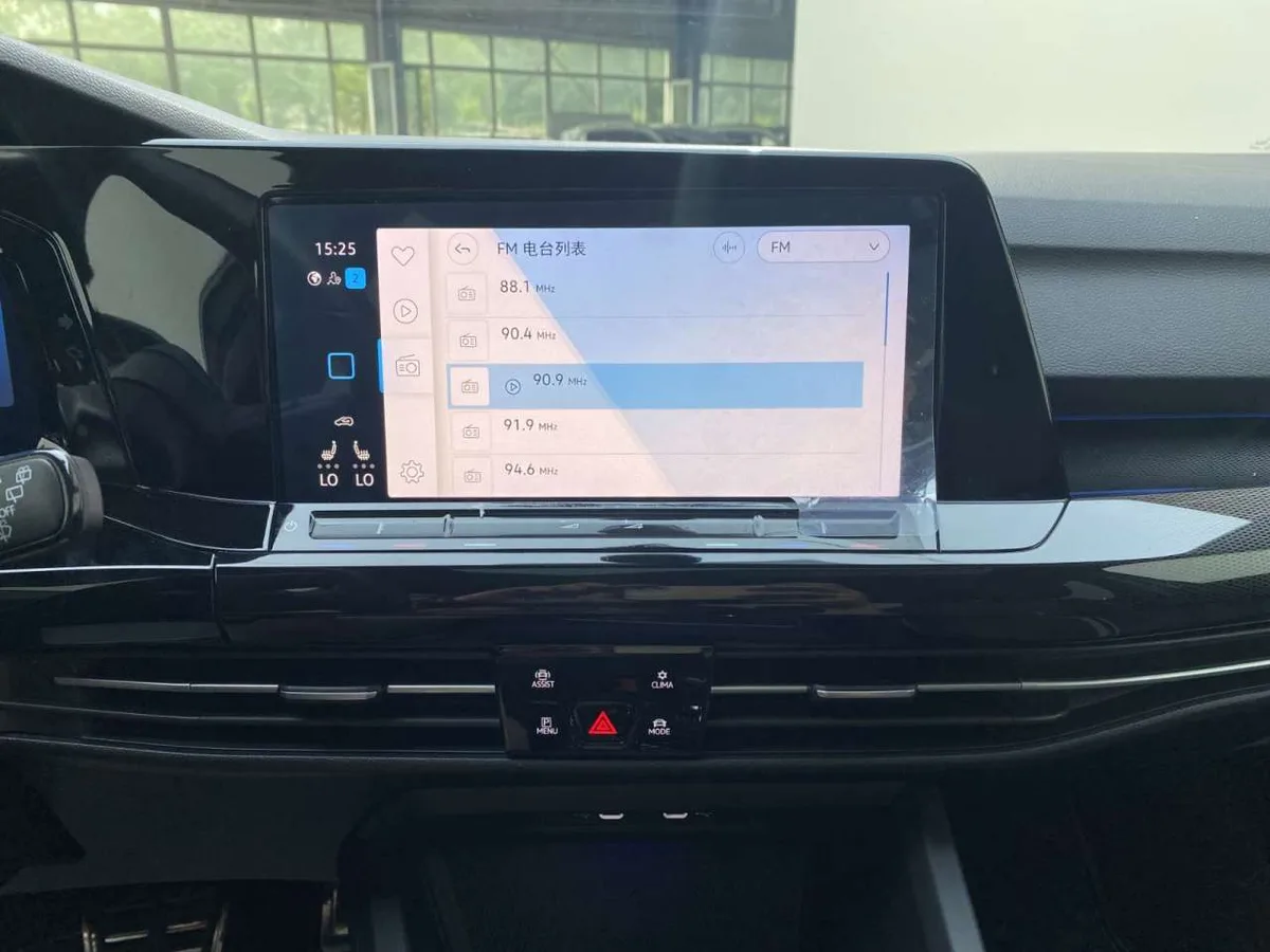 Volkswagen Golf 2023 года, снимок 26