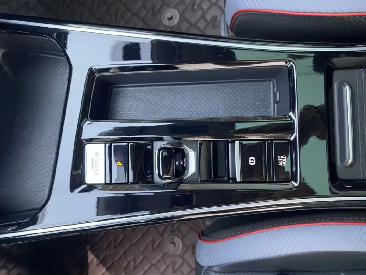 Volkswagen Lamando 2022 года, снимок 6