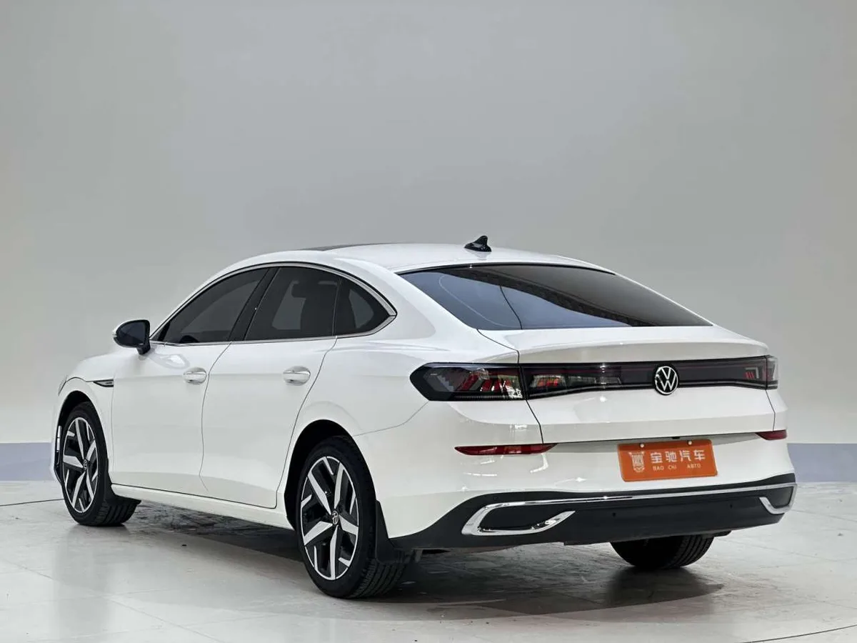 Volkswagen Lamando 2022 года, снимок 3
