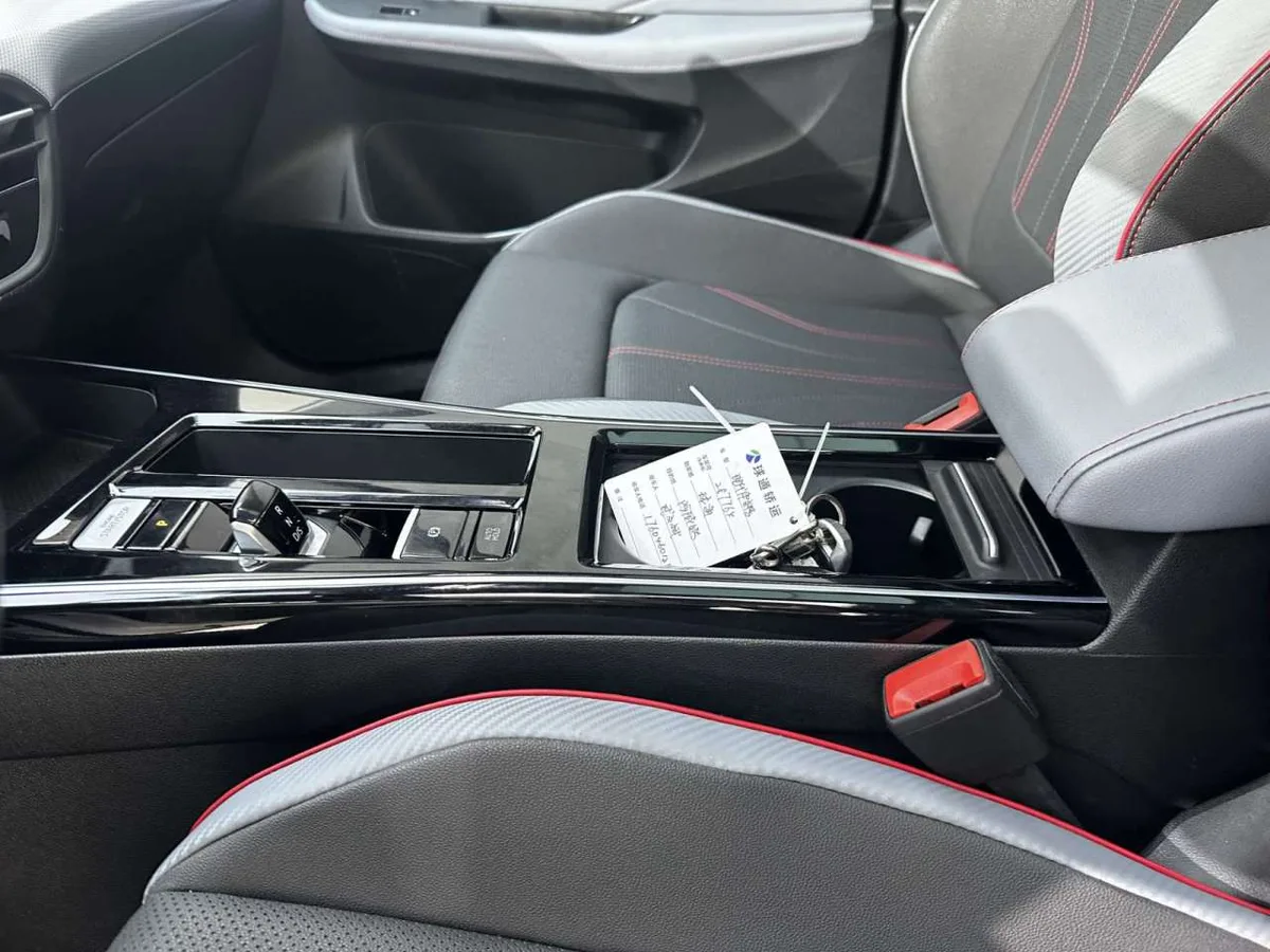 Volkswagen Lamando 2023 года, снимок 32
