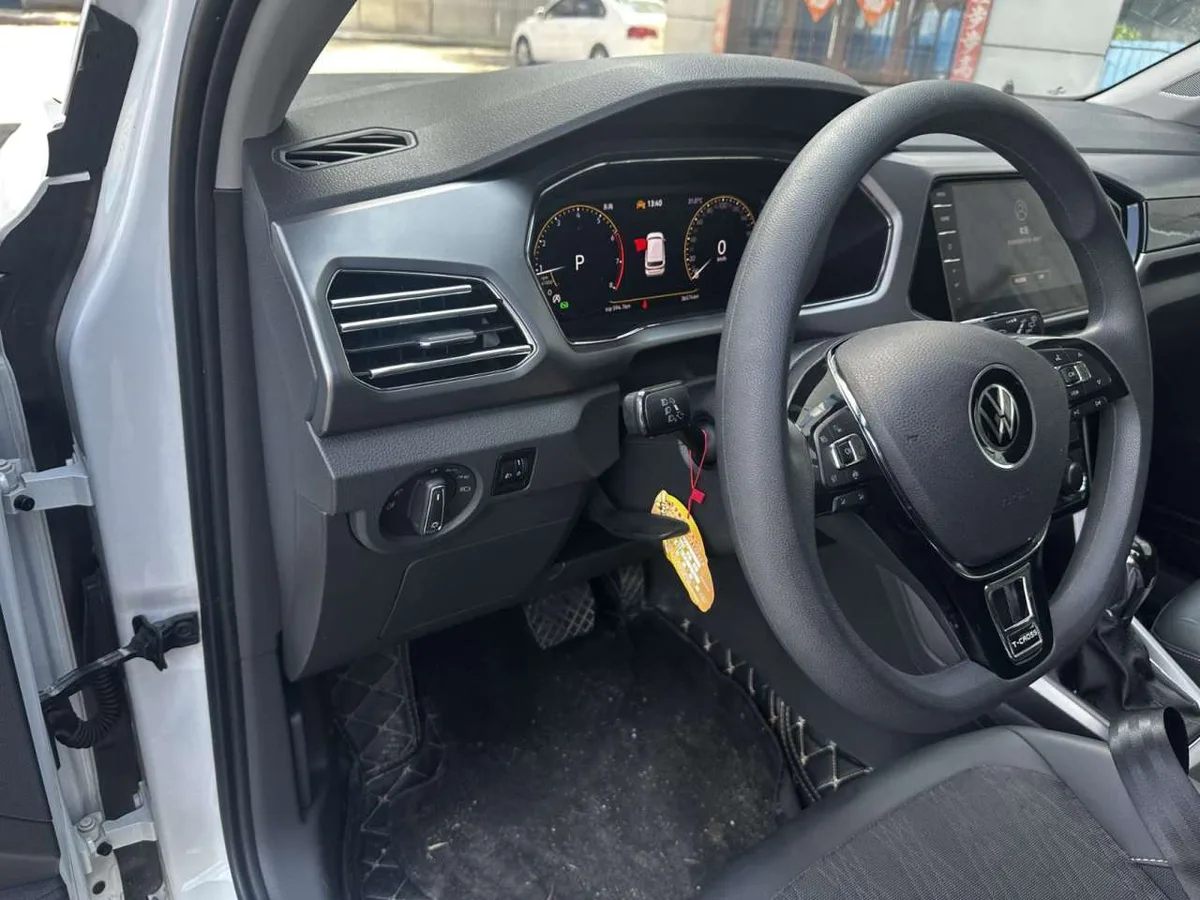 Volkswagen T-Cross 2023 года, снимок 10