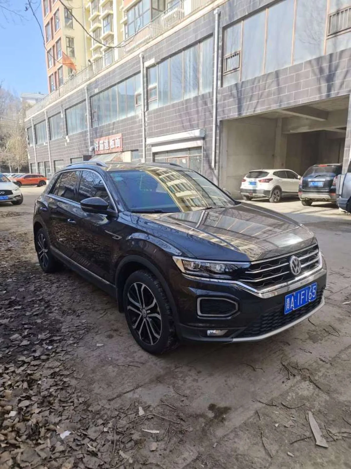 Volkswagen T-Roc 2019 года, снимок 4