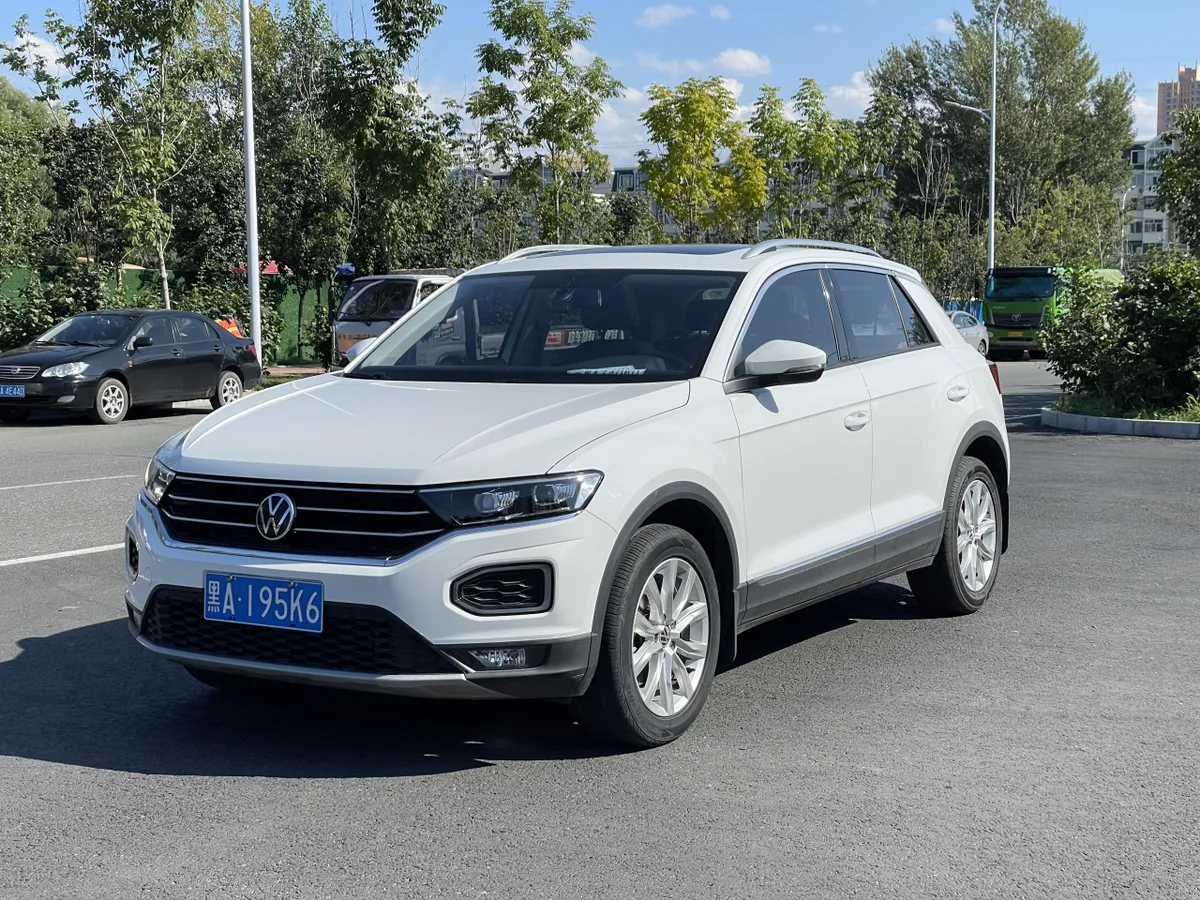 Volkswagen T-Roc 2021 года
