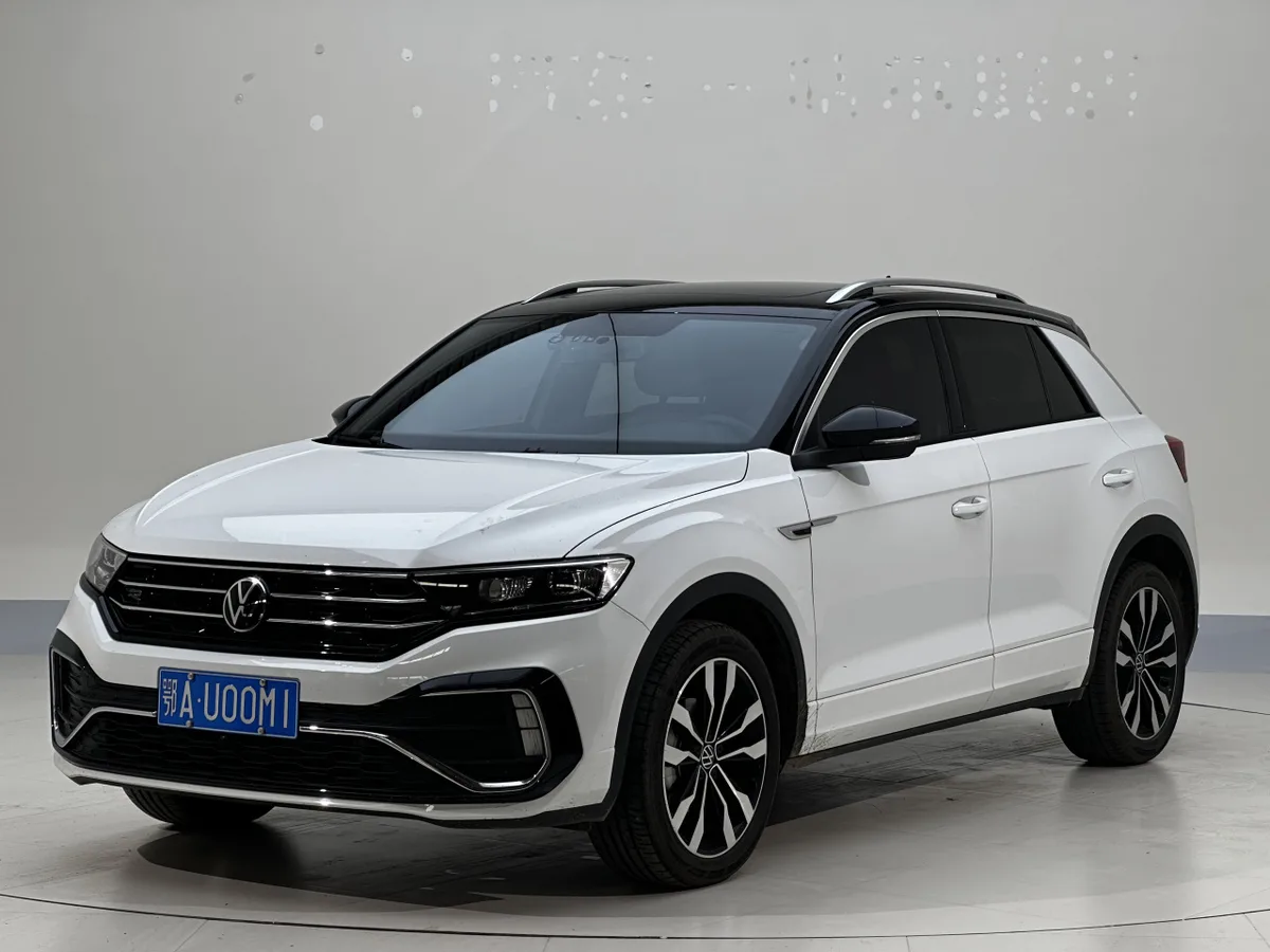 Volkswagen T-Roc 2022 года