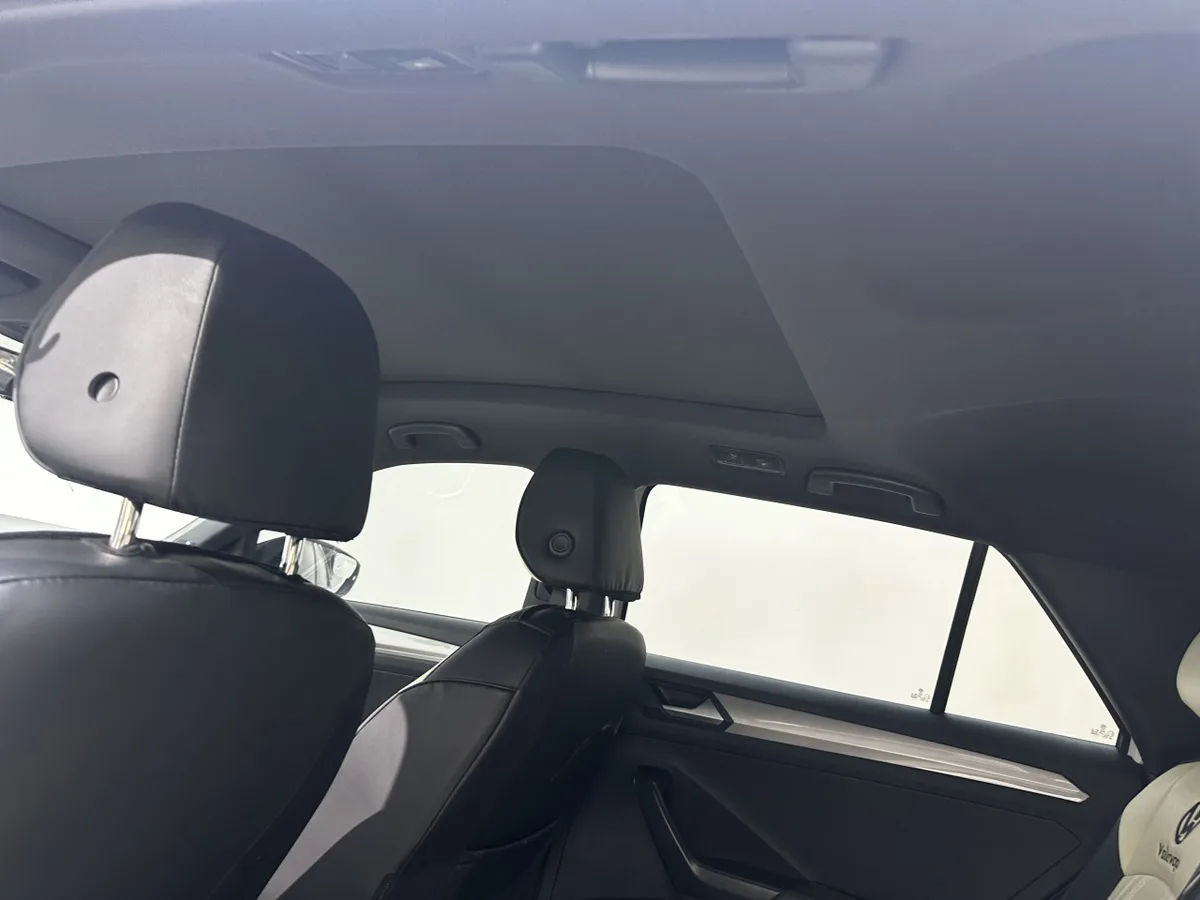 Volkswagen T-Roc 2022 года, снимок 16
