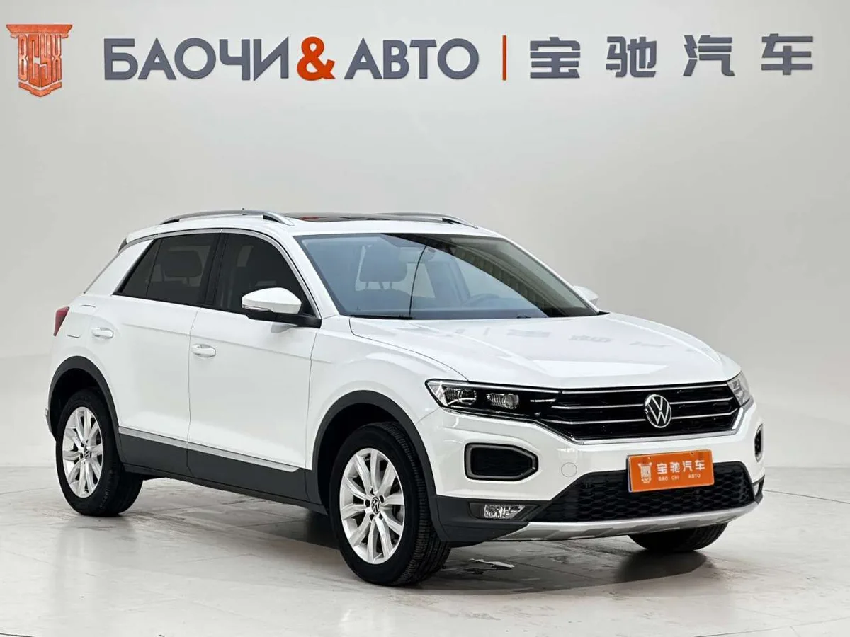 Volkswagen T-Roc 2022 года, снимок 3