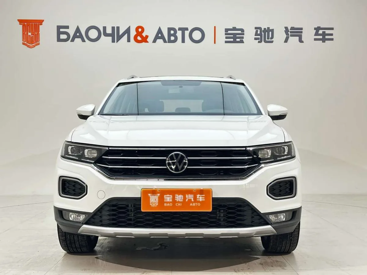 Volkswagen T-Roc 2022 года, снимок 4