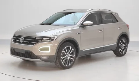 Volkswagen T-Roc 2022 года