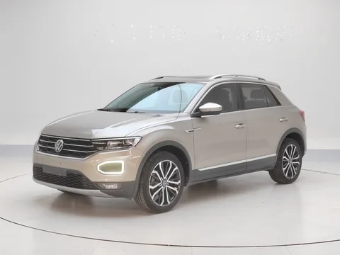 Volkswagen T-Roc 2022 года