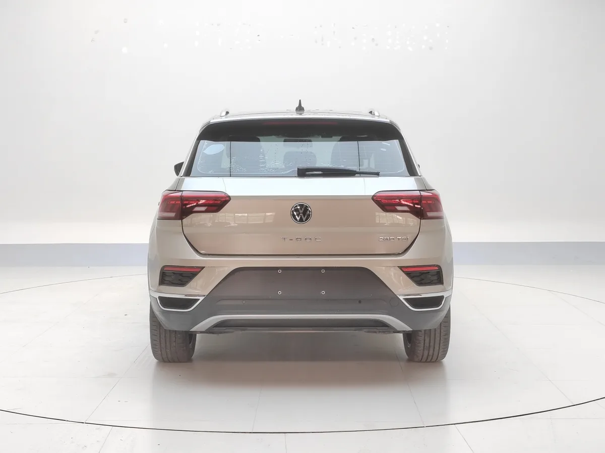 Volkswagen T-Roc 2022 года, снимок 6