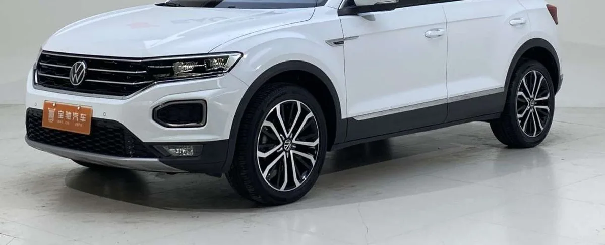 Volkswagen T-Roc 2022 года